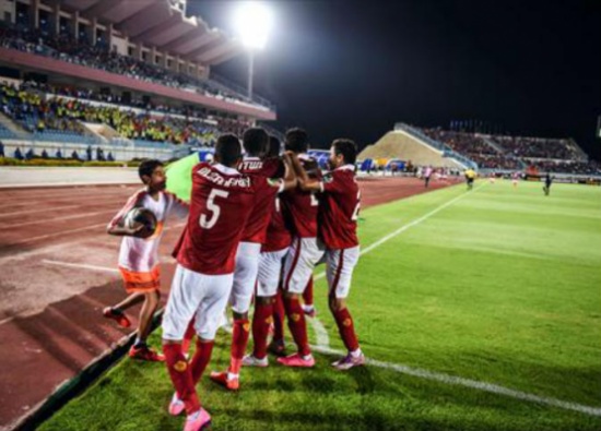 فيديو .. هدف "خيالي" يمنح الأهلي أول فوز في الدوري المصري فيديو .. هدف "خيالي" يمنح الأهلي أول فوز في الدوري المصري