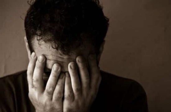 علاقة غرام تؤدي بحياة زوج على يد عشيق زوجته وإلقاء جثته في شارع بجدة علاقة غرام تؤدي بحياة زوج على يد عشيق زوجته وإلقاء جثته في شارع بجدة