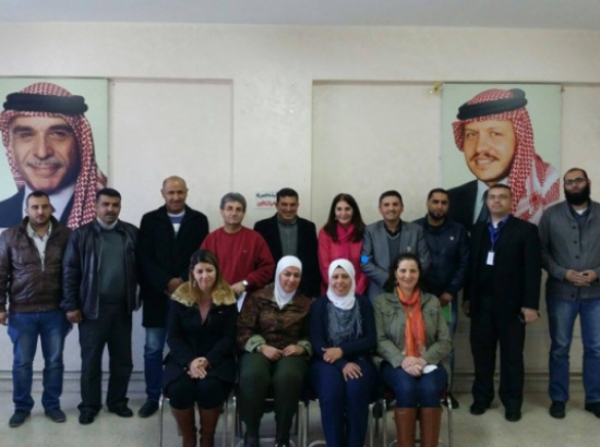 جائزة الحسن تعقد دورات تدريبية لمنسقيها ومشرفي برنامج الخدمات