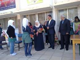 مدرسة بنات الرمثا الثانوية تحتفل بعيد الام ويوم الكرامة مدرسة بنات الرمثا الثانوية تحتفل بعيد الام ويوم الكرامة