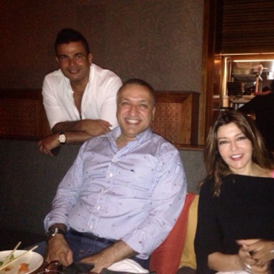 عمرو دياب يحتفل مع سميرة سعيد بانضمامها الى روتانا عمرو دياب يحتفل مع سميرة سعيد بانضمامها الى روتانا