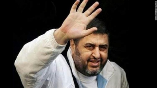 وصول خيرت الشاطر إلى سجن طرة