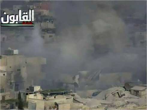 بالفيديو : مجزرة بريف حلب بعد قصف جوي استهدف مدرسة بالفيديو : مجزرة بريف حلب بعد قصف جوي استهدف مدرسة