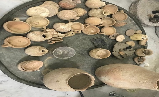 ضبط مجموعة كبيرة من القطع الأثرية في الرصيفة وإربد ضبط مجموعة كبيرة من القطع الأثرية في الرصيفة وإربد