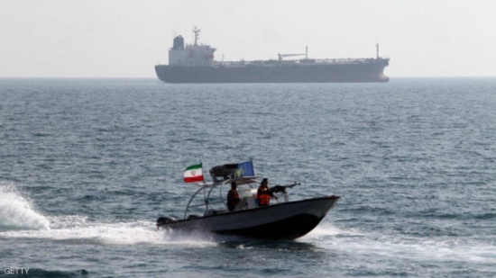 إيران: أحبطنا هجوم "قراصنة" في باب المندب