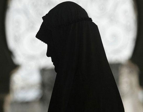 كندا: الحكومة تطالب بتعليق قرار إلغاء حظر النقاب أثناء قسم المواطنة كندا: الحكومة تطالب بتعليق قرار إلغاء حظر النقاب أثناء قسم المواطنة