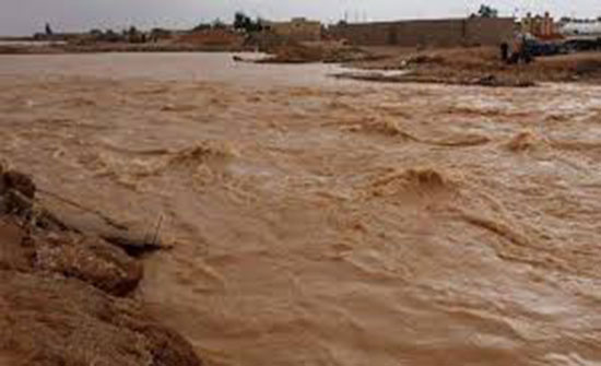 بالفيديو.. سيول عارمة في العراق وتحذيرات من كارثة