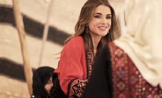 الملكة رانيا تهنئ بالعيد المجيد الملكة رانيا تهنئ بالعيد المجيد