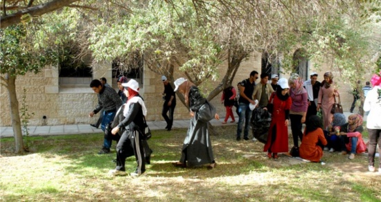 الجامعة الهاشمية تطلق حملة نظافة