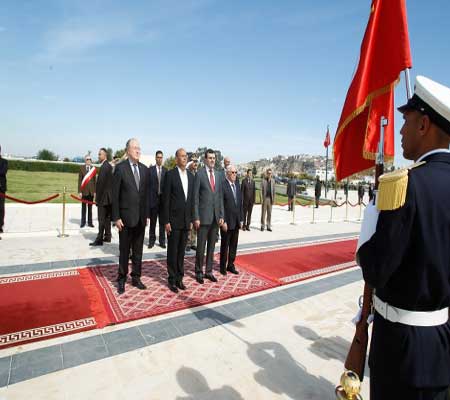 تونس.. المرزوقي وبن جعفر والعريض يحتفلون بـ"عيد الشهداء" تونس.. المرزوقي وبن جعفر والعريض يحتفلون بـ"عيد الشهداء"