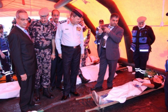 بالصور : الدفاع المدني  تنفذ تمريناً وهمياً في مستشفى الأمير حسين