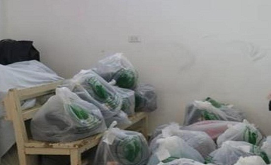 توزيع 500 معطف شتوي في عنجرة توزيع 500 معطف شتوي في عنجرة