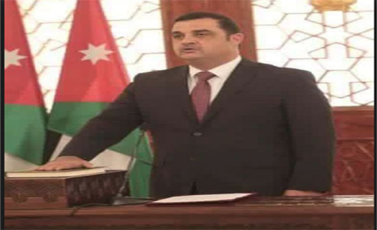 وزير الشباب يحاضر في كلية القيادة والأركان الملكية الأردنية