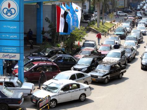 مواد بترولية خليجية لمصر إلى نهاية العام مواد بترولية خليجية لمصر إلى نهاية العام
