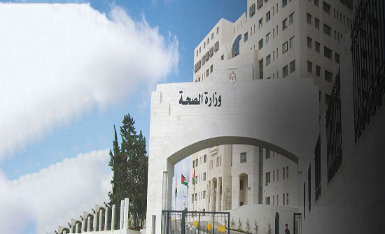 متطوعون للمساعدة بالتسجيل على منصة لقاح كورونا متطوعون للمساعدة بالتسجيل على منصة لقاح كورونا