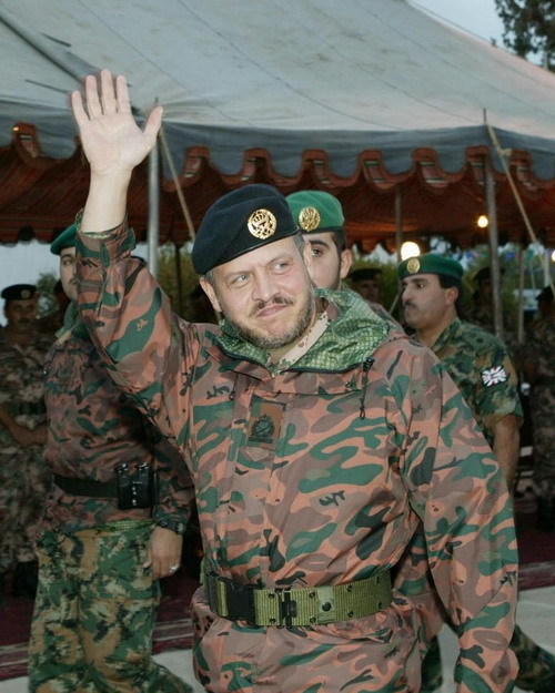 المتقاعدون العسكريون لـ الملك : الوفاء لعرشكم من مقتضيات المسيرة الوطنية