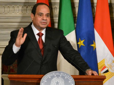 السيسي في باريس لبحث الأزمة الليبية وتعزيز دوره الاقليمي السيسي في باريس لبحث الأزمة الليبية وتعزيز دوره الاقليمي