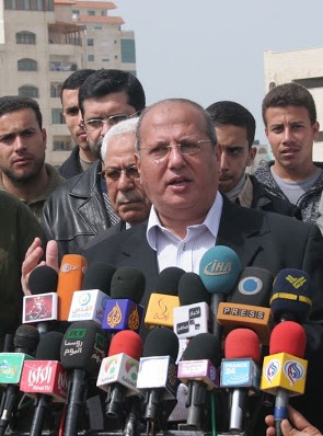 الخضري: إسرائيل مسئولة عن حصار غزة وتقييد حركة الأفراد والبضائع