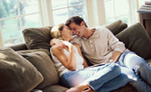 التعاطف بين الازواج يمكن أن يزيل الأوجاع البدنية