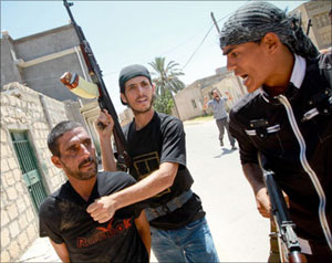 مخاوف من نصر "كارثي" لثوار ليبيا 