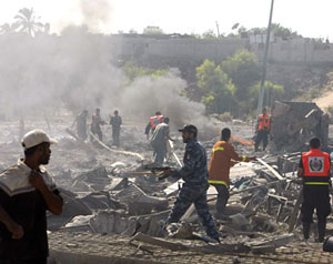 تواصل المواجهات رغم التهدئة بغزة 