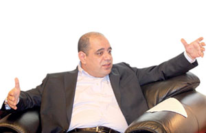 الهناندة : (زين) تتحفظ على إجراءات (الاتصالات) لإنشاء شبكة خاصة بالقوات المسلحة الهناندة : (زين) تتحفظ على إجراءات (الاتصالات) لإنشاء شبكة خاصة بالقوات المسلحة
