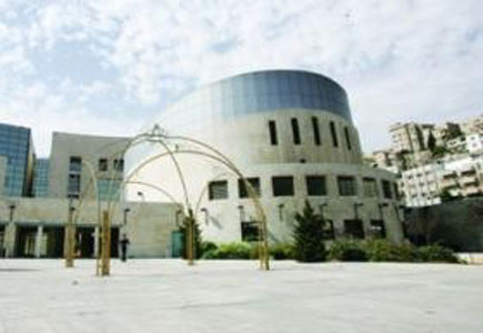 فضائح يندى لها الجبين في معهد عمان والأمانة ( وثائق من 12 صفحة ) 