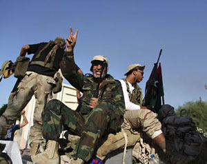 الثوار: سيطرنا على غالبية ليبيا 