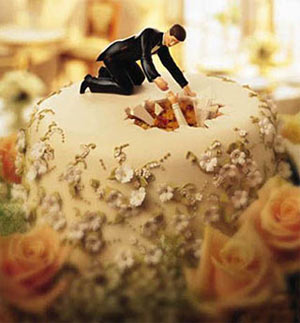 النساء يزددن وزناً بعد الزواج.. والرجال بعد الطلاق