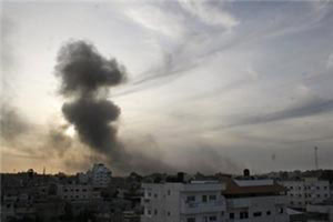 شهيدان بقصف اسرائيلي استهدف دراجة نارية شمال غزة 