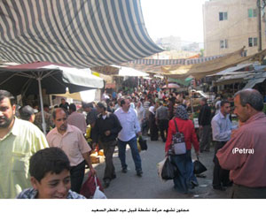 عجلون تشهد حركة نشطة قبيل عيد الفطر السعيد عجلون تشهد حركة نشطة قبيل عيد الفطر السعيد