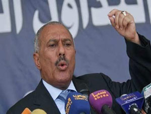 صالح يكلف حزبه بالتفاوض لوضع آلية لتنفيذ المبادرة الخليجية وتوقيعها دون تسويف