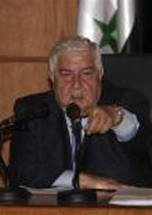 أمريكا تفرض عقوبات على وزير خارجية سوريا ومسؤولين اخرين