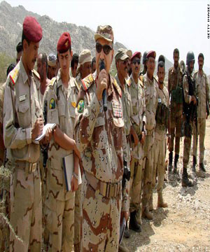 اليمن: قتيلان بانفجار استهدف وزير الدفاع بأبين