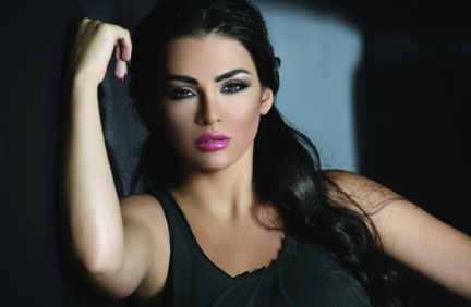 قمر: المعاناة ذاتها تجمعني بعبد الحليم حافظ!