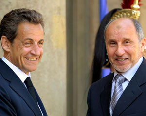 فرنسا تفرج عن 1.5 مليار لليبيا 