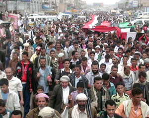 ثوار اليمن يهتفون لثورة سوريا