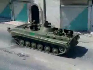 سوريا: مقتل شخصين في ريف أدلب.. والدبابات تقتحم "معرة حرمة"