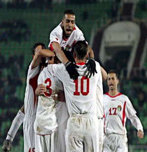 فوز المنتخب الوطني لكرة القدم على نظيره الصيني في تصفيات كأس العالم 