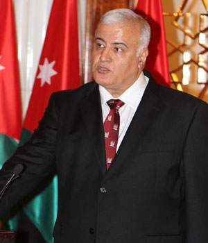 وزير الاتصالات يفتتح محطة لتكنولوجيا المعلومات في سما السرحان 