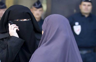 محكمة كندية ترفض حظرا على ارتداء المرأة النقاب اثناء مراسم الحصول على الجنسية