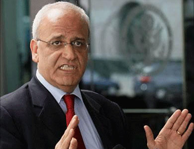 عريقات: الفلسطينيون مستعدون لتمديد فترة المفاوضات مع إسرائيل