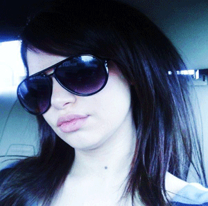 فتاة أردنية تدعو لمسابقة " miss Jordan 2011 " فتاة أردنية تدعو لمسابقة " miss Jordan 2011 "