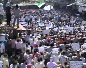 تشييع قتلى الجمعة واقتحام مدن بسوريا  