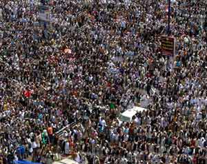 تجدد المظاهرات المطالبة بإسقاط صالح