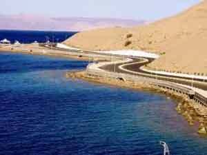 افتتاح ملتقى العقبة لتسهيل النقل والتجارة بين الاردن والعراق  