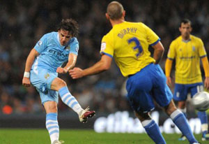 مانشستر سيتي يجرد برمنغهام من لقبه