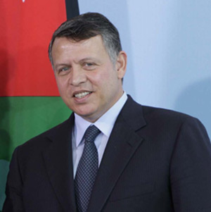 الملك يعود إلى أرض الوطن الملك يعود إلى أرض الوطن