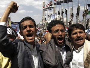 اشتباكات عنيفة بين الجيش اليمني والفرقة الأولى مدرع وسط صنعاء