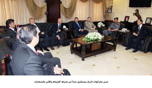 مدير عام قوات الدرك يستقبل عدداً من ضباط الإرتباط والأمن بالسفارات  